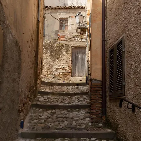 Daire Casetta Leonardo Posada (Sardinia)
