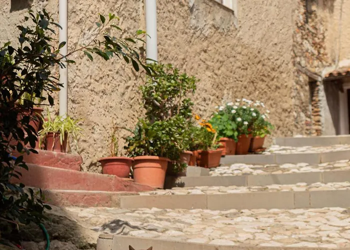 Apartment Casetta Leonardo *